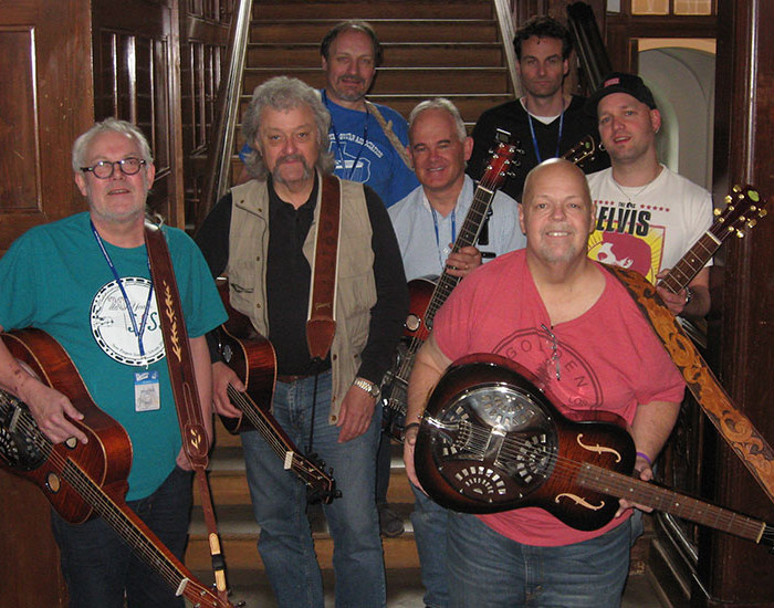 Bluegrass Camp Germany 2015 - Phil Leadbetter's Dobro Class - Group Photo