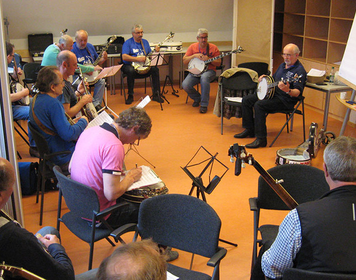 Bluegrass Camp Germany 2015 - Greg Cahill's Banjo Class