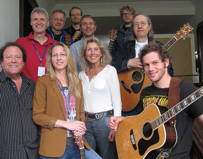 Bluegrass Camp Germany 2015 - Steve Kaufman's Guitar Class - Group Photo